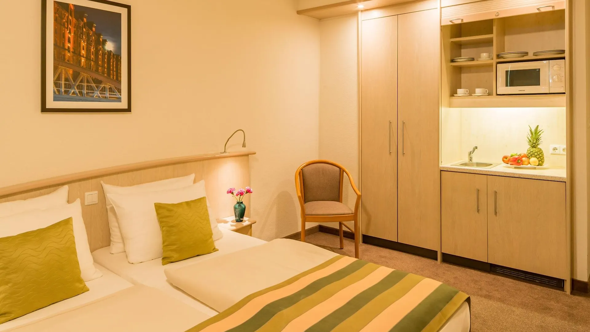 ***  Panorama Inn Hotel Гамбург Германия