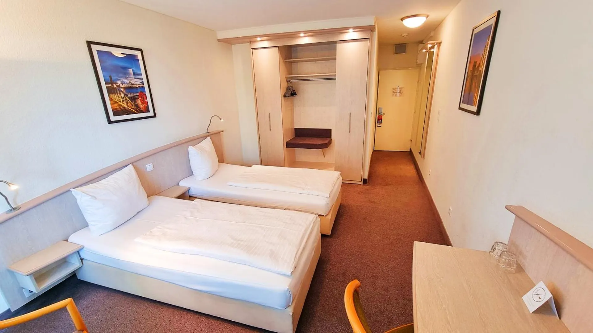Panorama Inn Hotel Hamburg Almanya