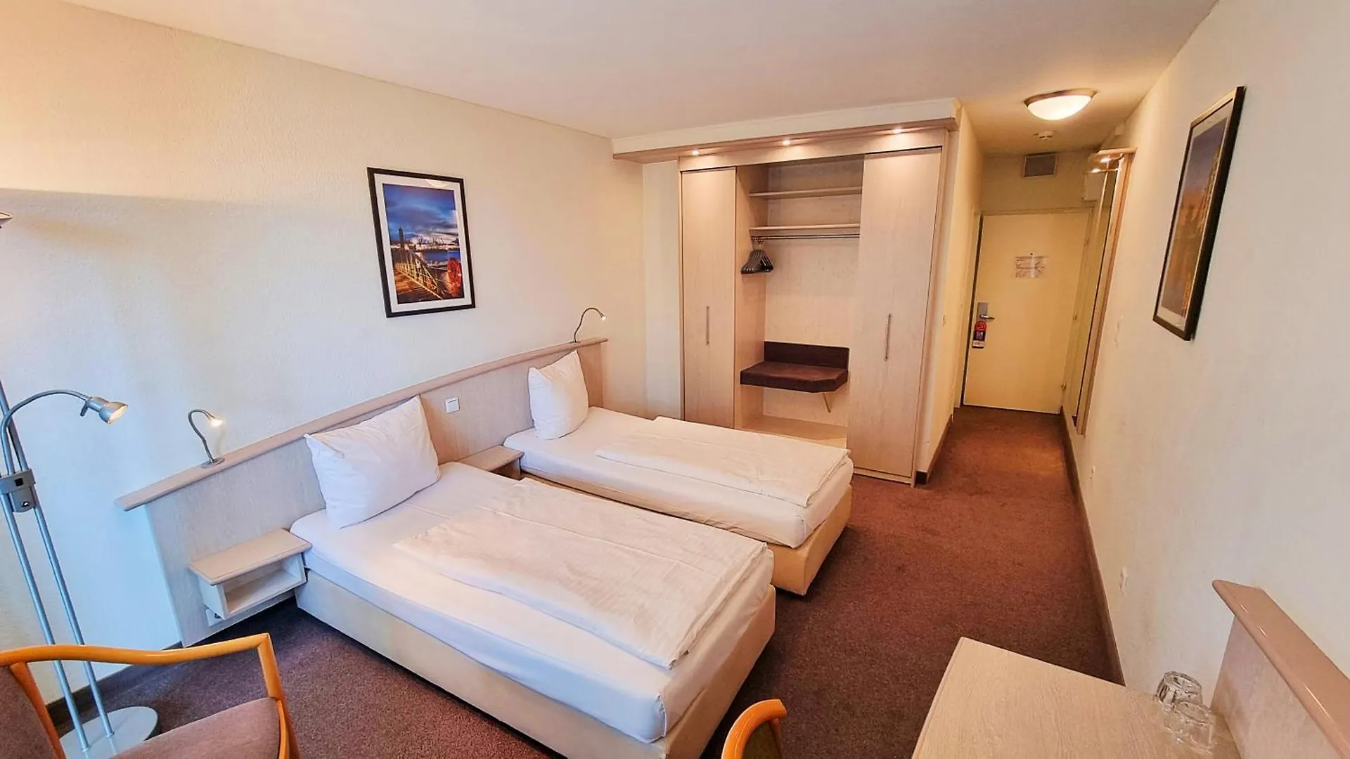 Panorama Inn Hotel Hamburg 3*,  Almanya